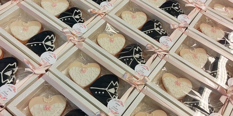 Game-of-cake-biscotti-decorati- matrimonio-bomboniera